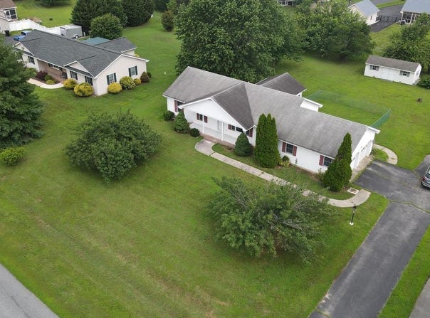 439 DYKE BRANCH RD, DOVER, DE 19901
