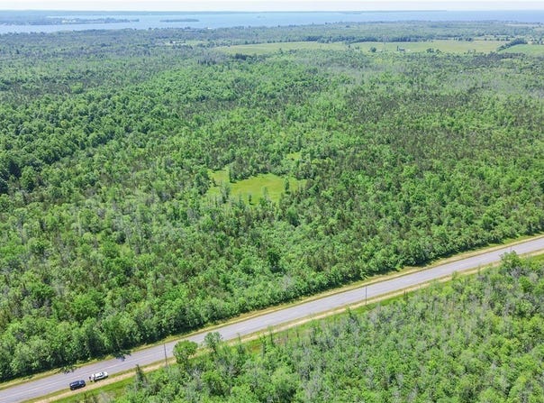 Middle Road, Dexter, NY 13634