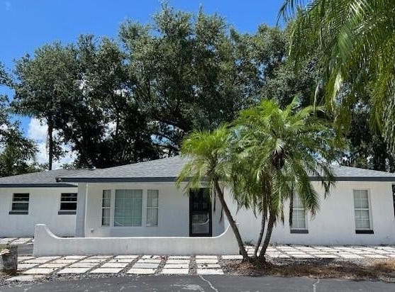 9148 Oakwood Drive, Lake Wales, FL 33898