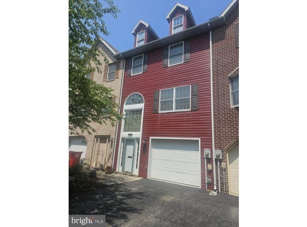 1573 BRECHBILL ROAD, CHAMBERSBURG, PA 17202