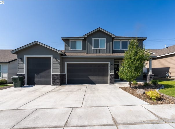 839 E AUTUMN AVE, Hermiston, OR 97838