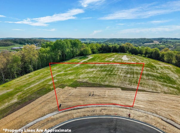Highland Court lot: 81, Lodi, WI 53555