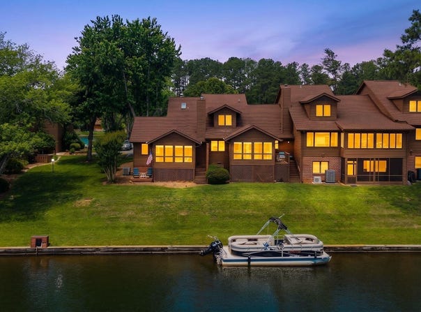 1 MARINA PT, Palmyra, VA 22963