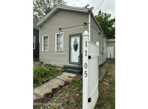 1105 E Oak St, Louisville, KY 40204