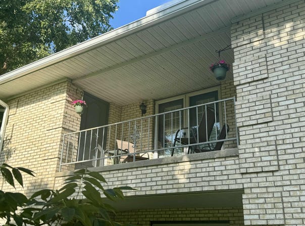 6702 Newburgh Road, Evansville, IN 47715
