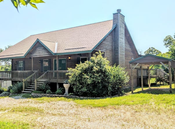 3385 SW Highway V V, El Dorado Springs, MO 64744