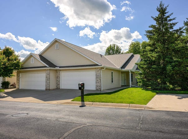 669 Springbrook Circle, DeForest, WI 53532