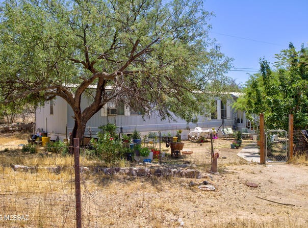 835 W Sunset Avenue, Oracle, AZ 85623