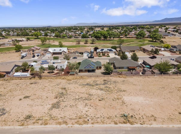 113 CHAMARTIN Avenue, Rio Communities, NM 87002