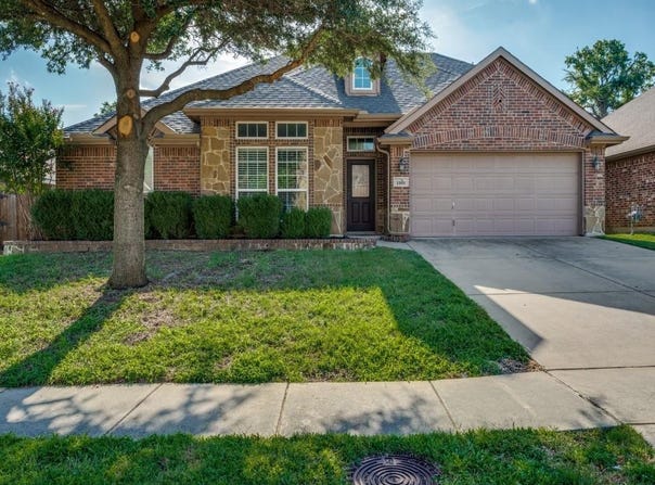 1101 Hidden Lake Drive, Burleson, TX 76028