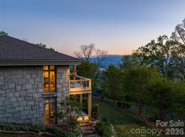 65 Crestwood Road, Asheville, NC 28804