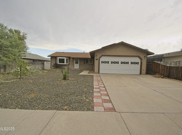 1146 Glacier Drive, Carson City, NV 89701