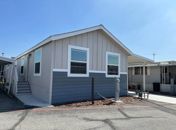 1045 N Azusa Ave Spc 63, Covina, CA 91722