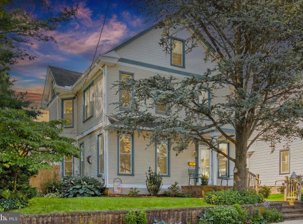 414 E CHESTNUT STREET, LEBANON, PA 17042