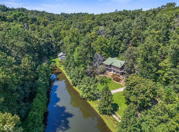 2100 S Denny Hill Road, Paragon, IN 46166