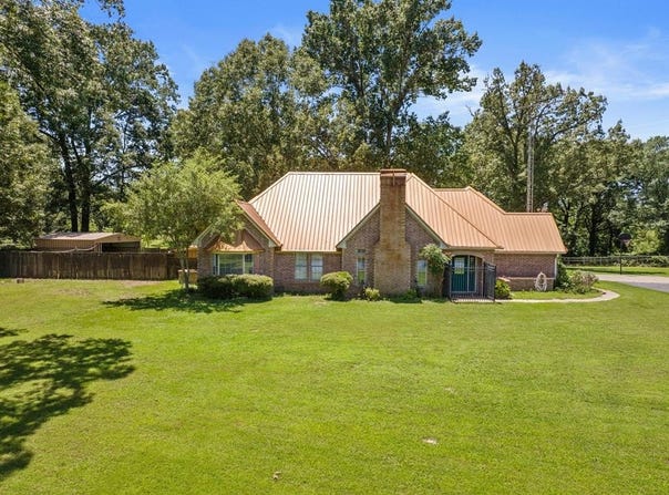 4354 County Road 1360, Mount Pleasant, TX 75455