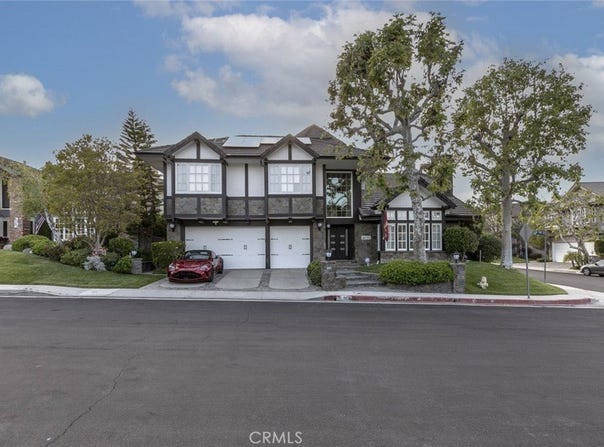 6037 Little Oak Lane, Woodland Hills, CA 91367
