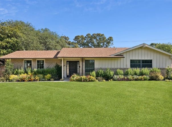 3205 Townsend Drive, Dallas, TX 75229