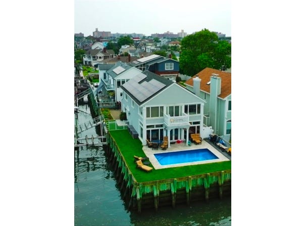 609 E Bay Drive, Long Beach, NY 11561