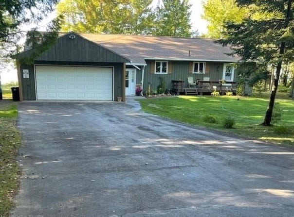 19090 Lakeshore, Ontonagon, MI 49953