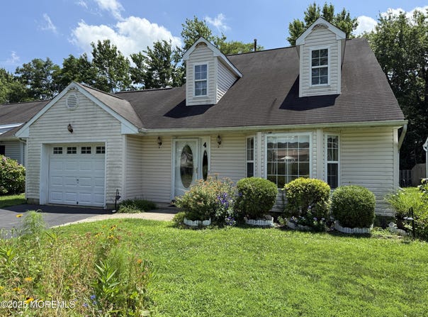 4 Ellison Court, Union Beach, NJ 07735