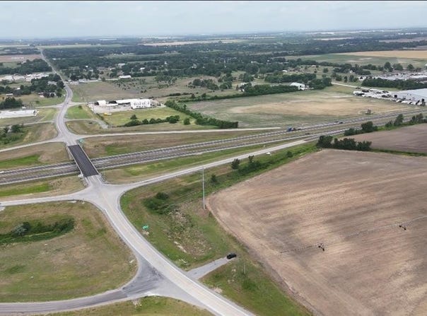 2338 S Acres Drive, Sikeston, MO 63801
