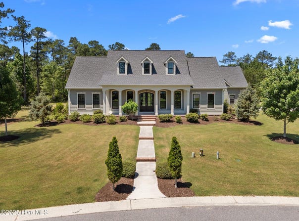 3706 Friendly Orange Court NE, Leland, NC 28451
