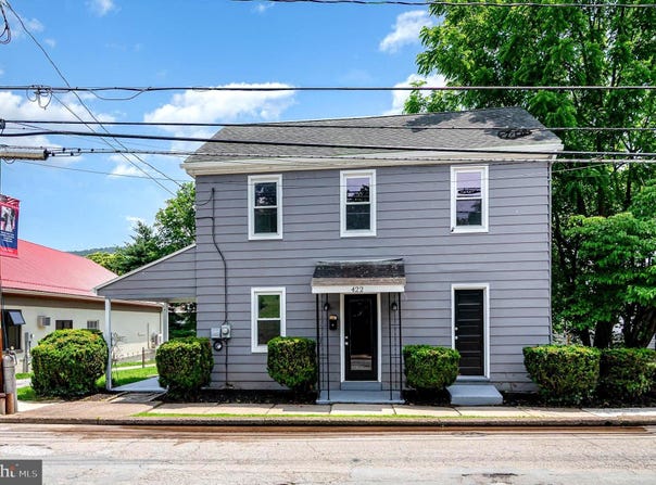 422 N HIGH STREET, DUNCANNON, PA 17020