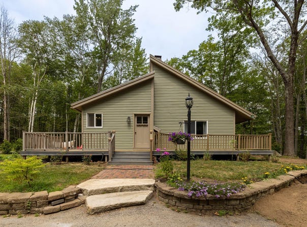 593 Ford Quint Road, North Berwick, ME 03906