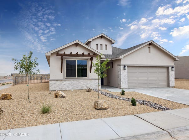 3696 Portrait Street, Las Cruces, NM 88012