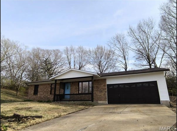 2745 Cathy Ann Drive, High Ridge, MO 63049