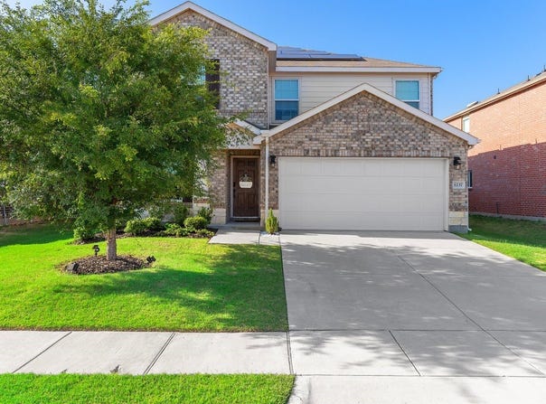 1237 Trace Drive, Aubrey, TX 76227