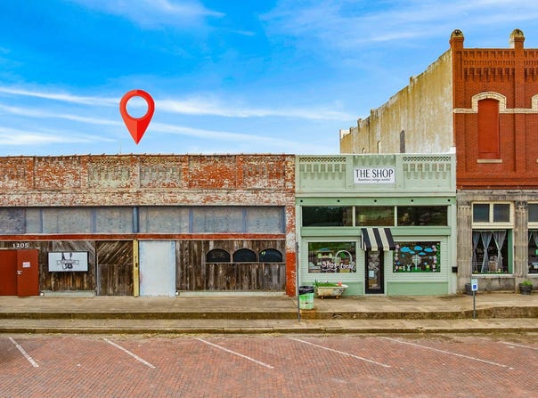 1205 Main Street, Commerce, TX 75428