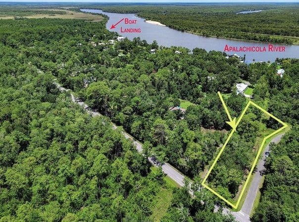 158 Magnolia Ln, Apalachicola, FL 32320