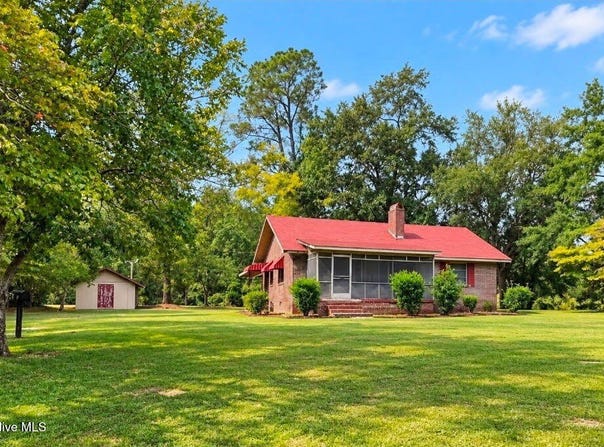 20440 Wagram Road, Laurinburg, NC 28352