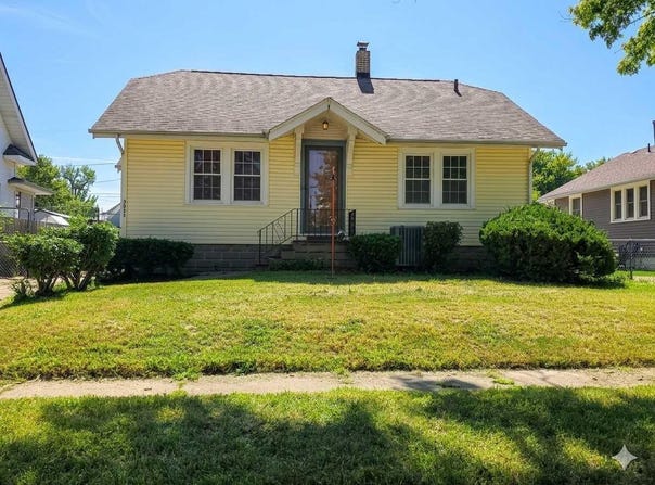 3233 AVENUE C, COUNCIL BLUFFS, IA 51501