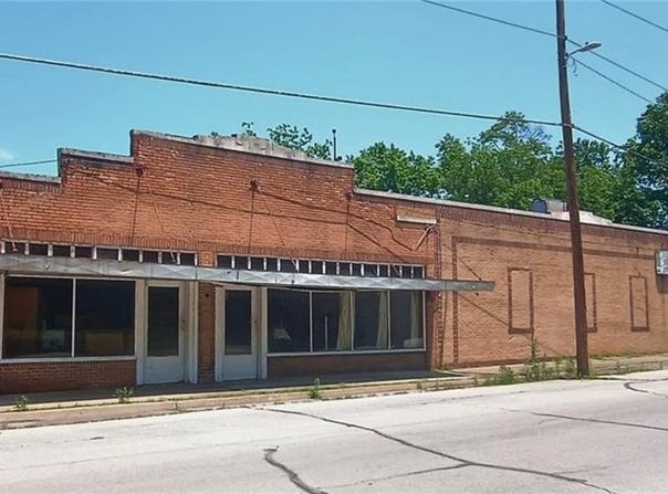 101 E Atlantic Street, Nevada, MO 64772