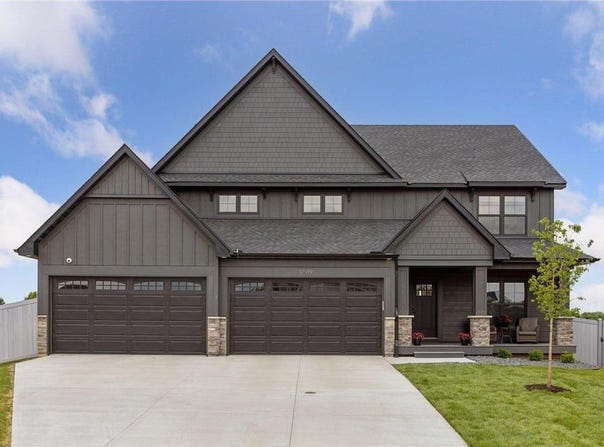 17919 Hidden Creek Court, Lakeville, MN 55044