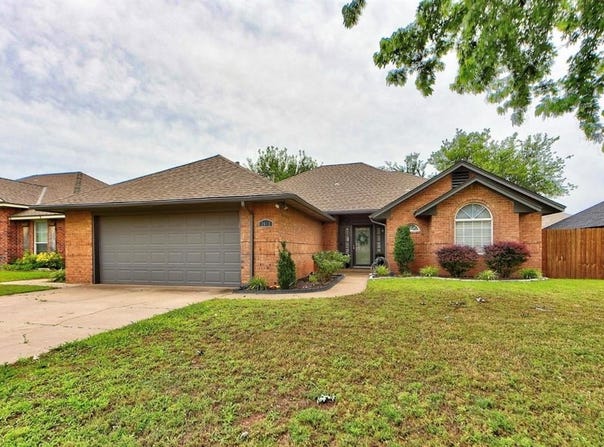 2012 Sagewood Drive, Edmond, OK 73013