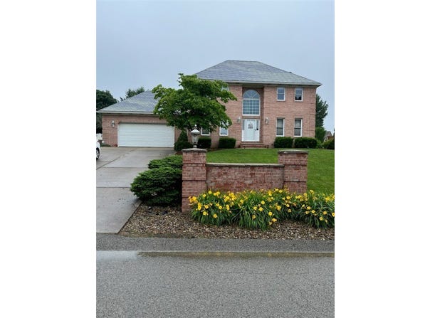 124 Turkmar Dr, Center Twp, PA 15001