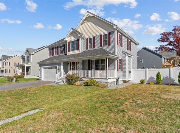 132 Theresa Marie Avenue, Woonsocket, RI 02895