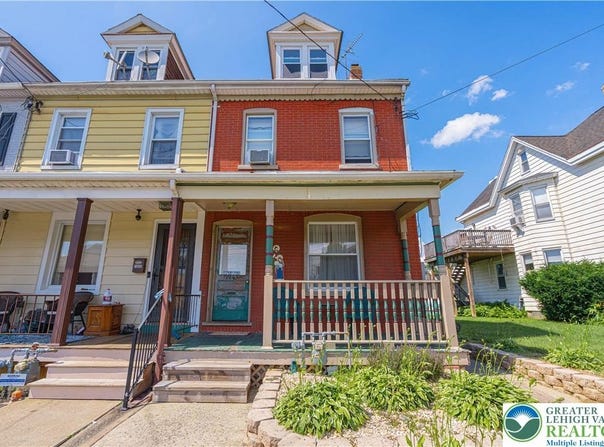 1047 Jackson Street, Easton, PA 18042