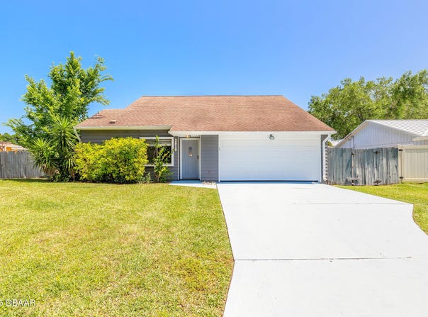 2819 Silver Palm Drive, Edgewater, FL 32141