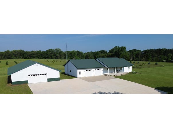 8285 N Musson Road, Six Lakes, MI 48886