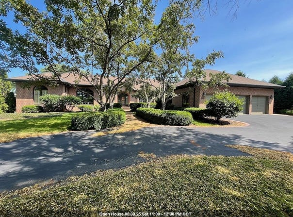 1815 RAINBOW Avenue, DE PERE, WI 54115-1721