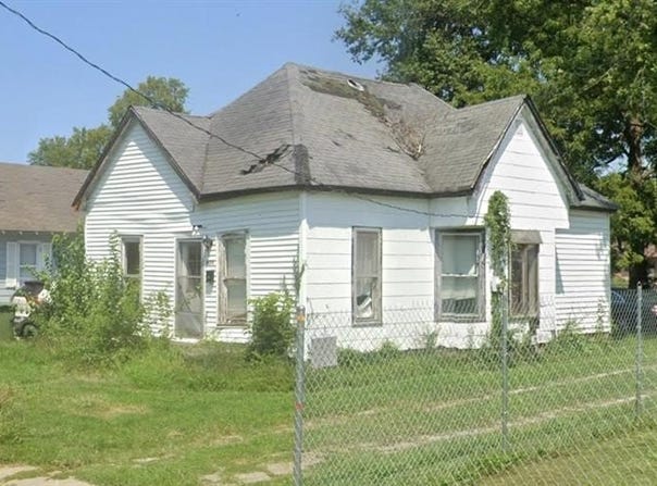 820 S 20th Street, Mount Vernon, IL 62864