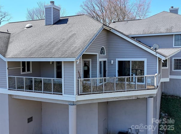 374 Skylark Lane, Waynesville, NC 28786