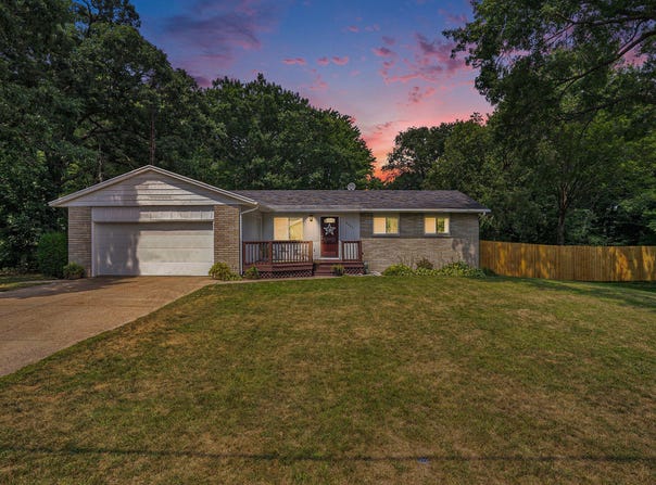 2242 Corrine Avenue, Muskegon, MI 49442