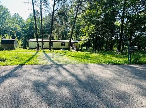 1649 S. 1400 W., Lexington, IN 47138