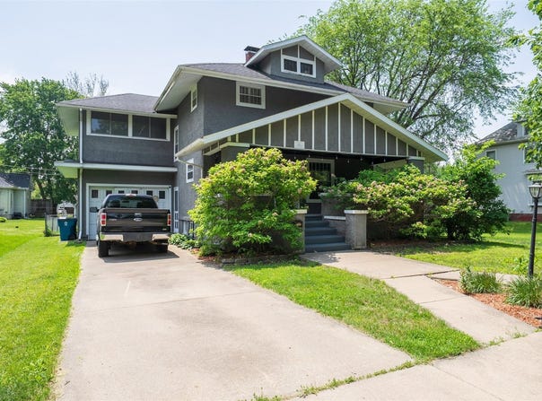 316 E Pierce Street, Pontiac, IL 61764